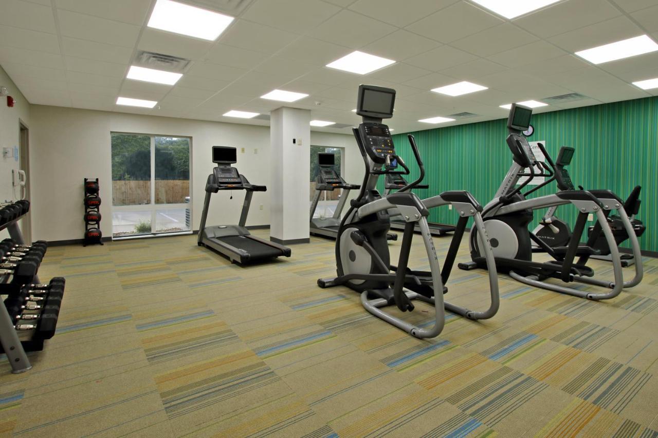 Holiday Inn Express & Suites Columbus North By Ihg Екстер'єр фото