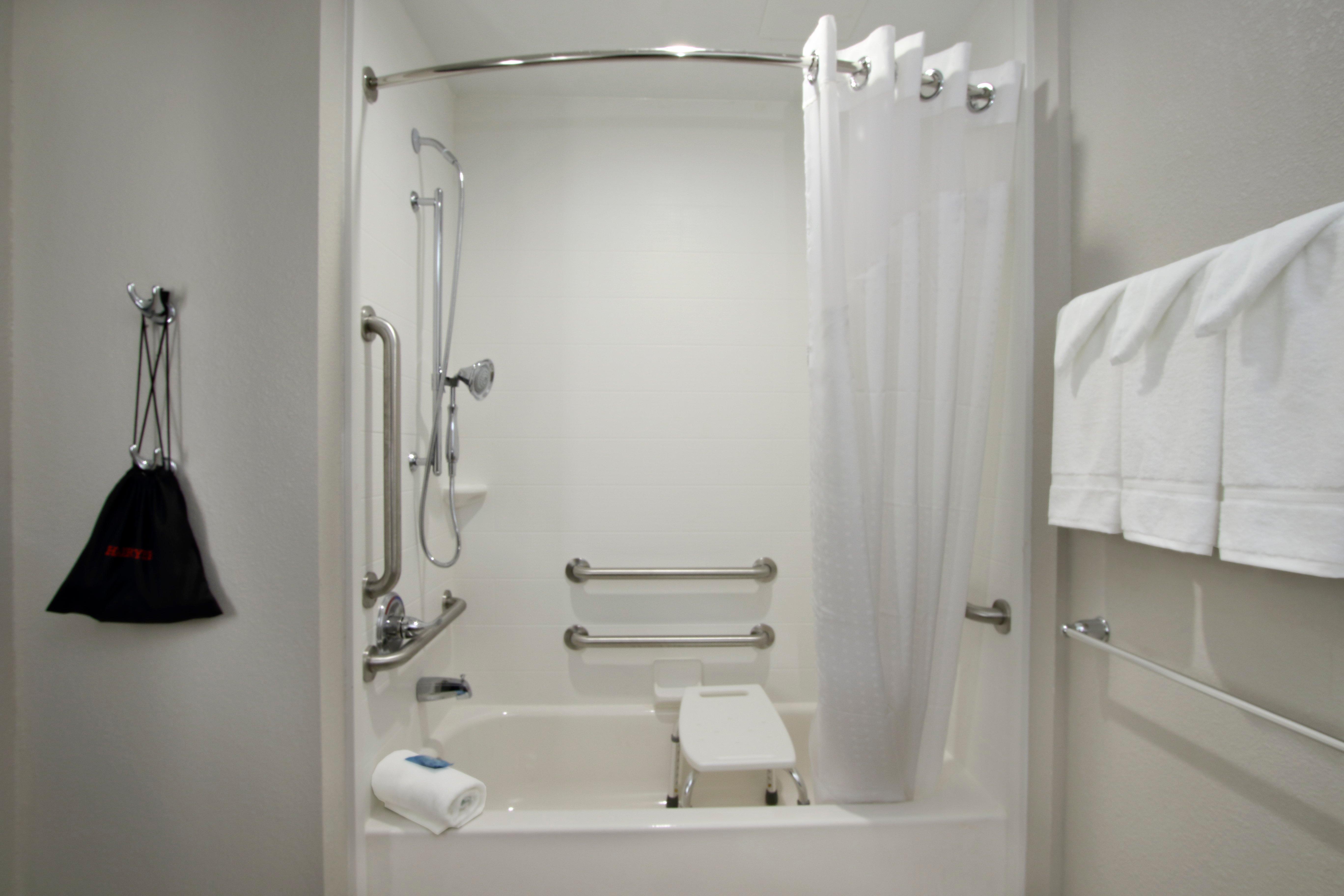 Holiday Inn Express & Suites Columbus North By Ihg Екстер'єр фото