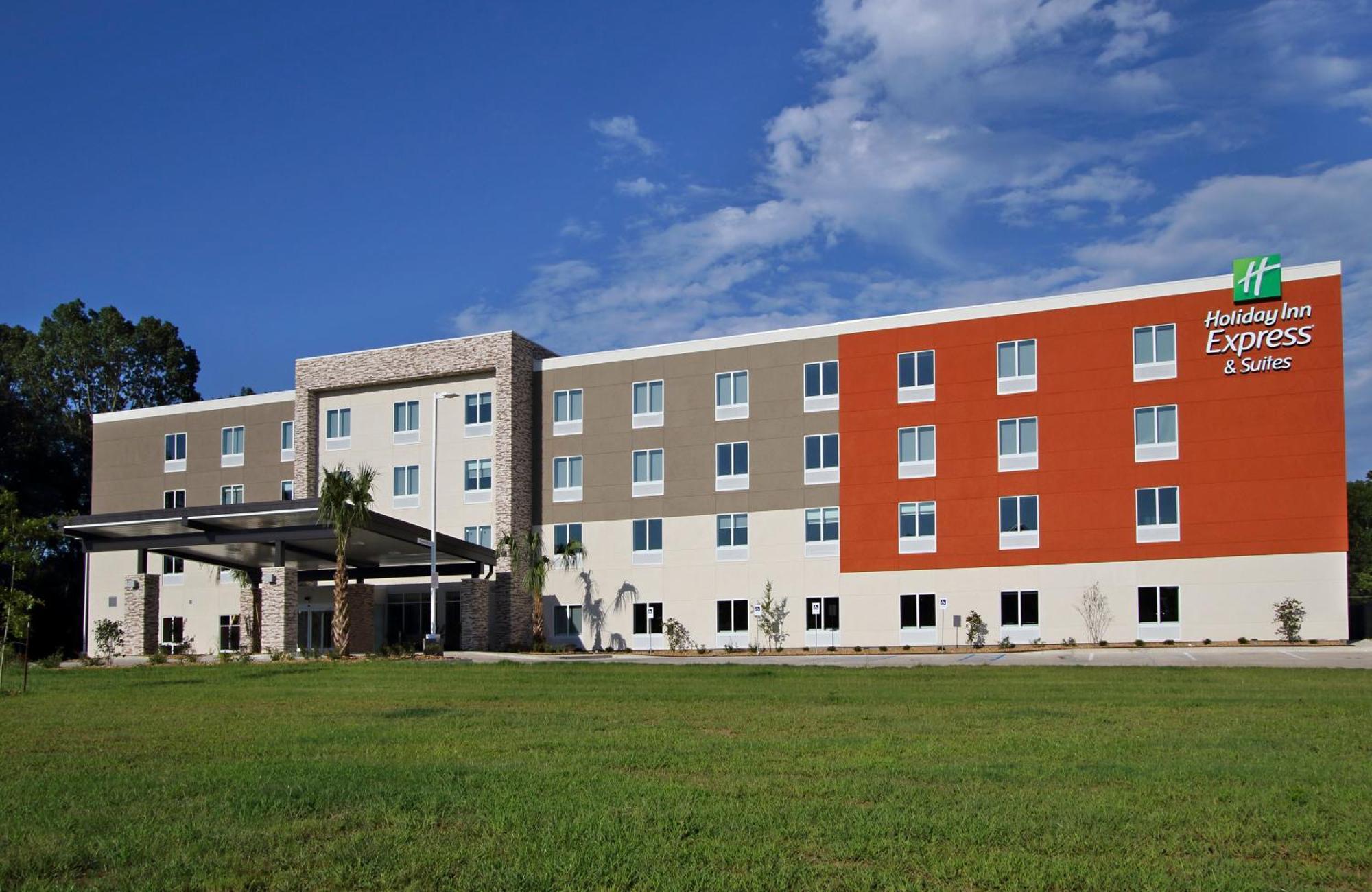 Holiday Inn Express & Suites Columbus North By Ihg Екстер'єр фото
